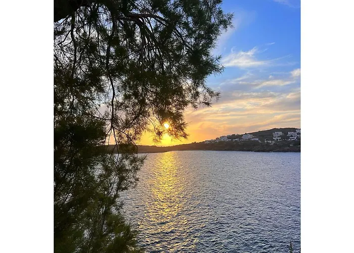 White & Blue アパート *